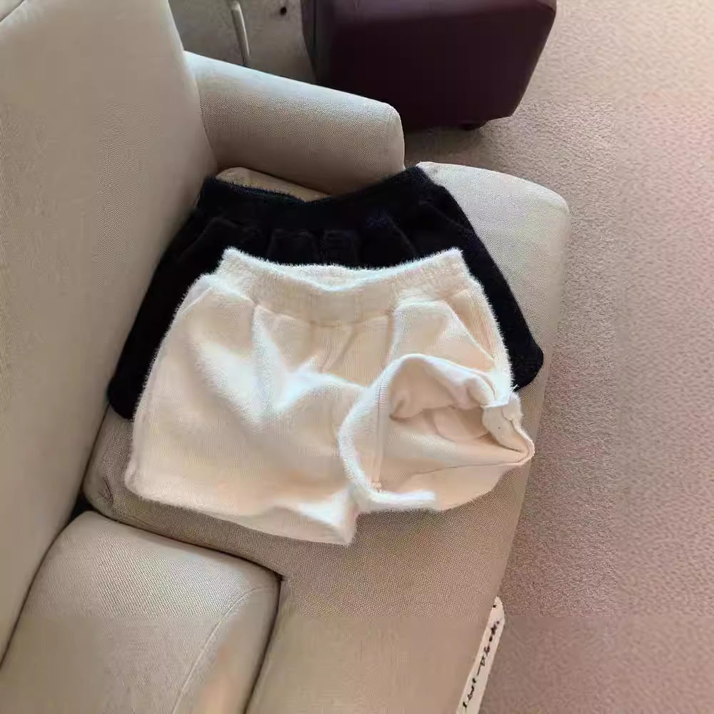 Modische Persönlichkeit Tragen Kurze Hosen Damen